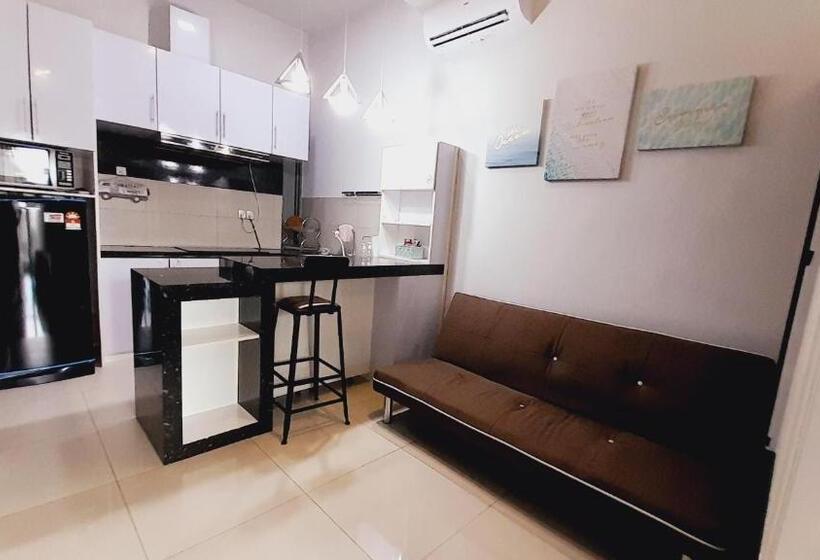 Студио Стандарт с Балконом, Bulan Guesthouse Imago