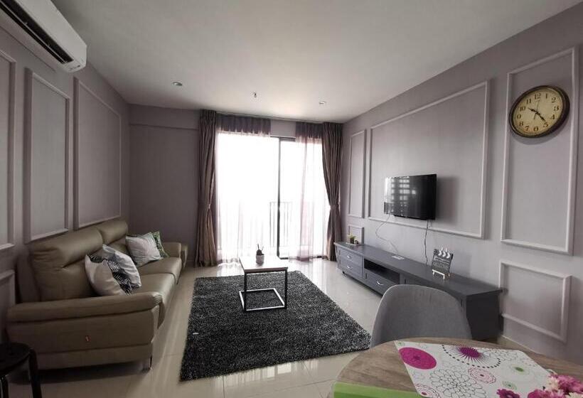 デラックススタジオ, Studio Apartment With Balcony By Host Assist I City
