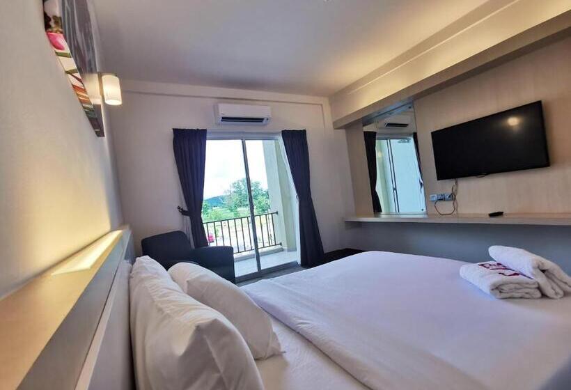 Номер Superior, Serdang Lake View Resort