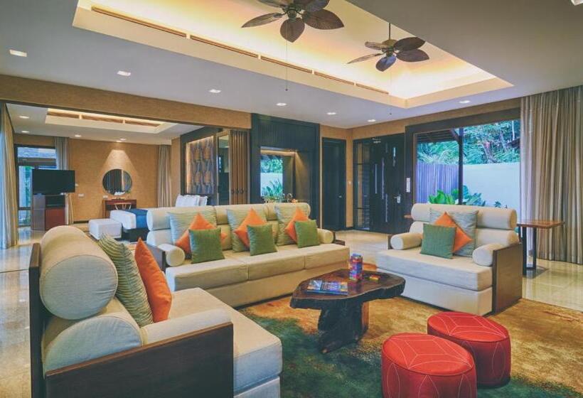 Вилла с 1 спальней и бассейном, Borneo Eagle Resort