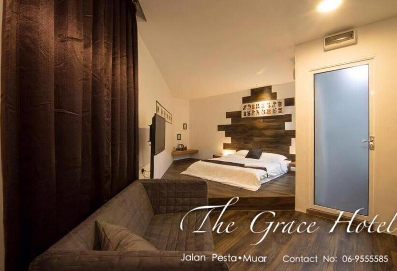 수피리어 룸, The Grace