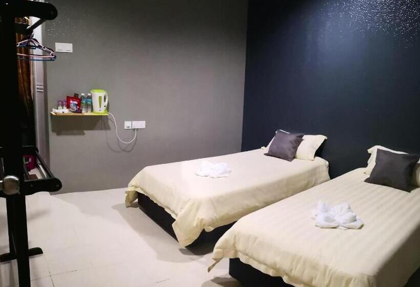 اتاق سوپریور با چشم‌انداز باغ, Riverbank Dungun Guesthouse & Cafe