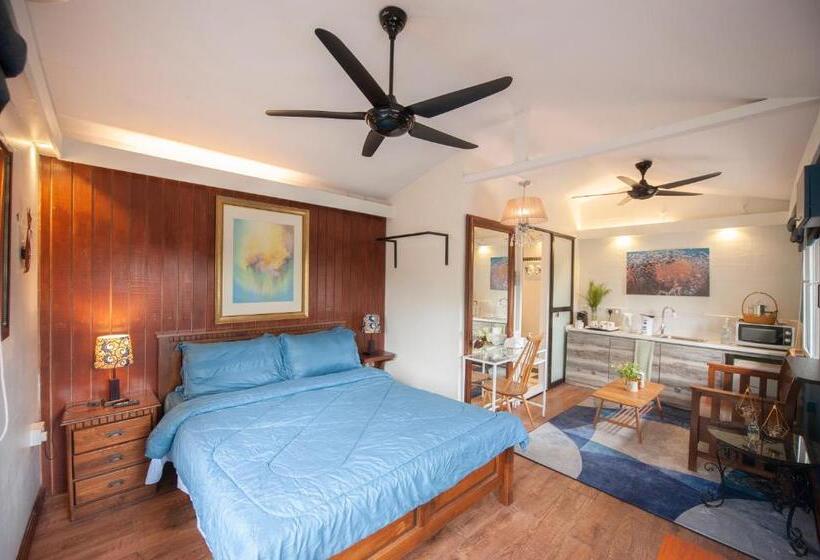 Номер Deluxe, Sinurambi Bed & Breakfast   Mills Residence