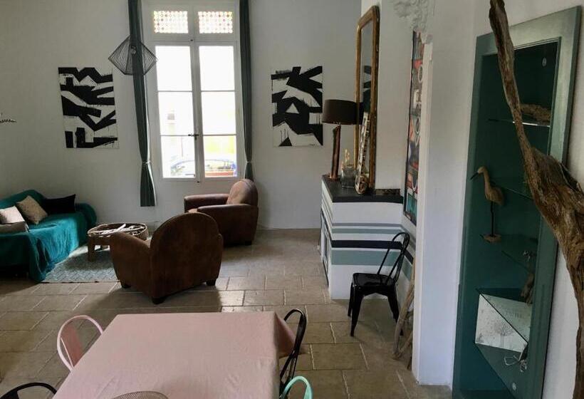 Люкс Семейный 2 Спальни, La Casa Deva   Maison D Artistes