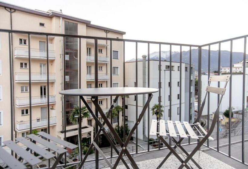 اتاق استاندارد با بالکن, Miralago Locarno Easy Rooms