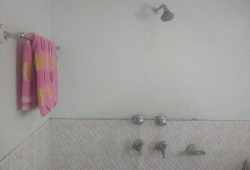 スタンダードルーム, Jwala Niketan Eco Homestay