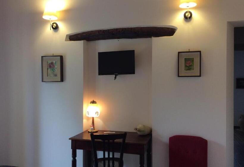 اتاق استاندارد سه تخته با بالکن, B&b Siciliantica