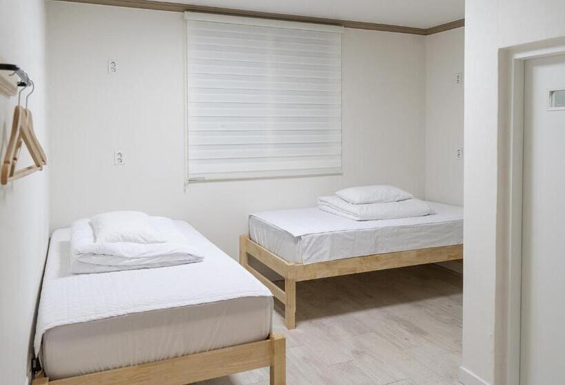 Quarto Estandar, Hwarang Guesthouse