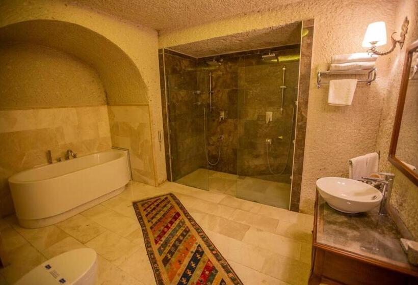 Полулюкс, Artemis Cave Suites & Spa  Adults Only