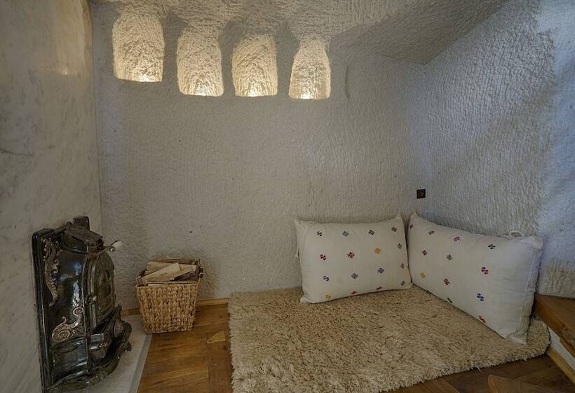 Люкс, Artemis Cave Suites & Spa  Adults Only