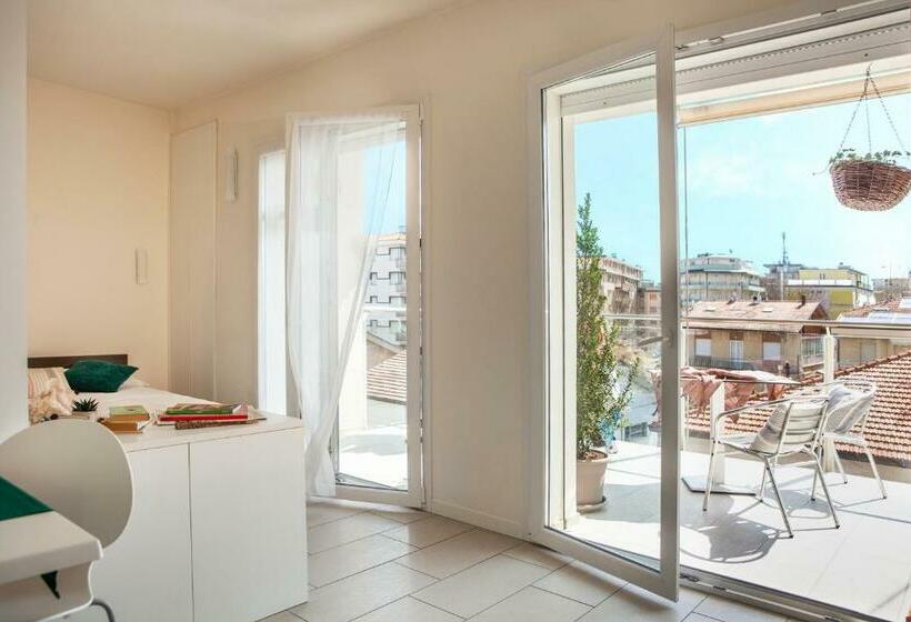 バルコニー付きスタンダードステューディオ, Residence Sunrise Cesenatico