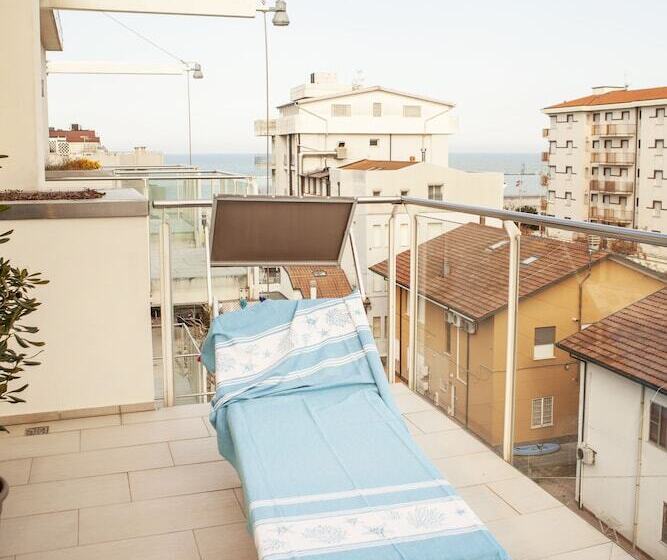 １ベッドルームペントハウスアパート, Residence Sunrise Cesenatico