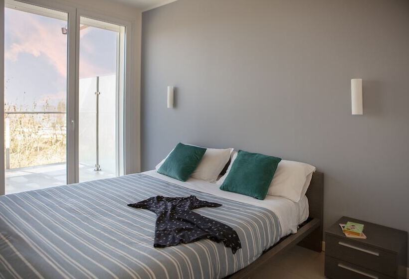 ペントハウス２ベッドルームアパート, Residence Sunrise Cesenatico