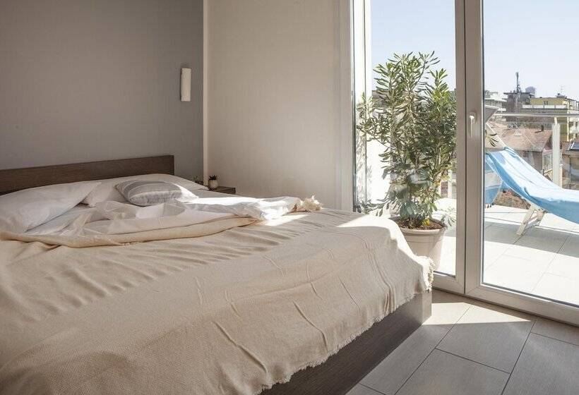 １ベッドルームペントハウスアパート, Residence Sunrise Cesenatico