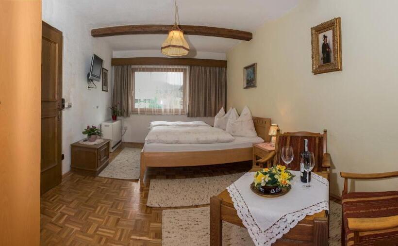Quarto Estandar, Kreuzhof Seefeld