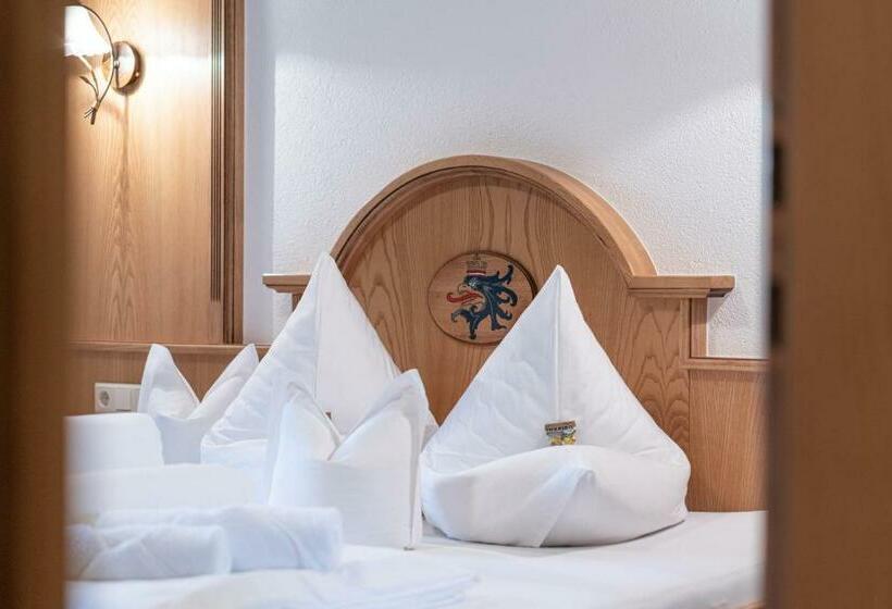 اتاق استاندارد با بالکن, Burghotel Alpenglühn
