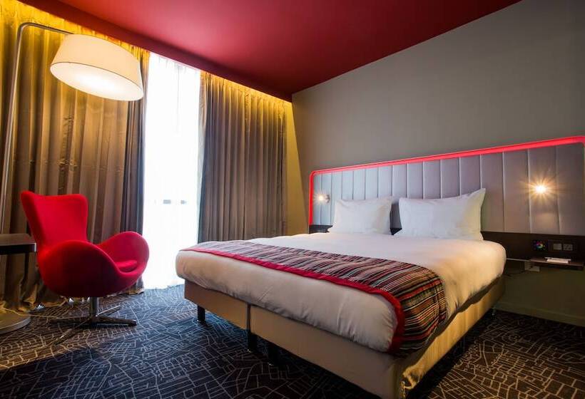 سوییت با چشم‌انداز دریا, Park Inn By Radisson Libreville