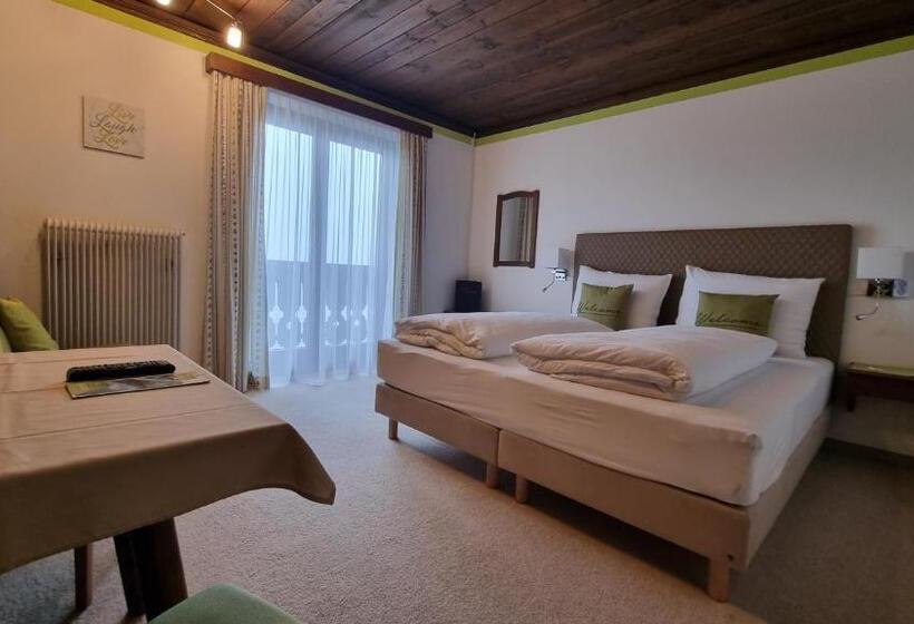 Семейный Номер, Pension Schöne Aussicht