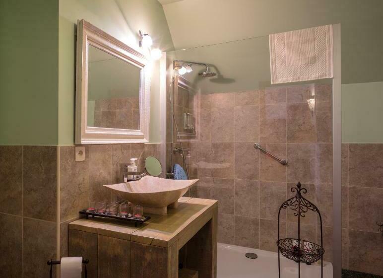 اتاق لوکس, B&b Antiqua & Qook