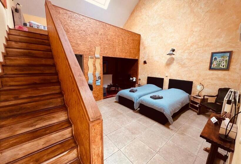 Cameră Familiară, B&b Antiqua & Qook