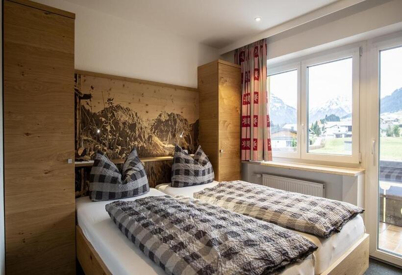 غرفة قياسية مزوَّدة بشُرفة, Gästehaus Boersch