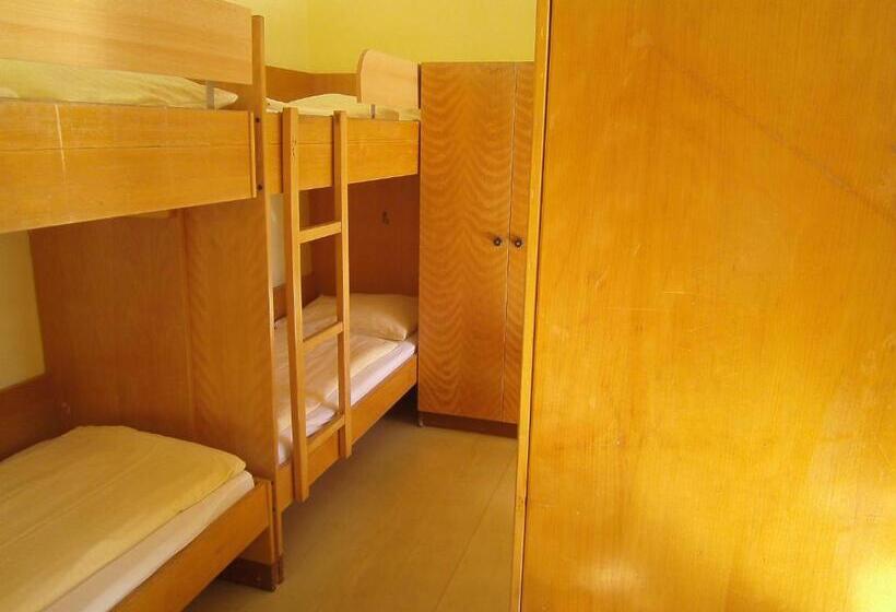 Кровать в Общей Комнате, Jugend  Und Familiengästehaus Heiligenblut