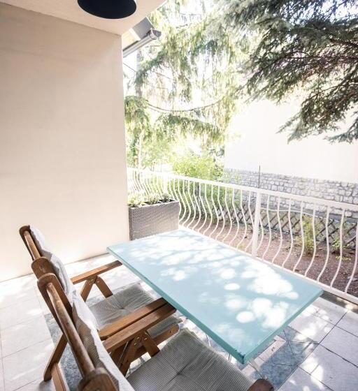 家庭套房, Manor House Inn Csopak