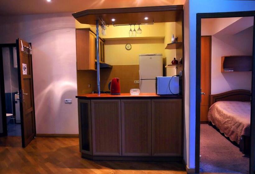 침실 1개 아파트, Mga Hostel & Tours