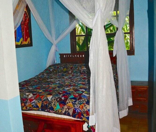 اتاق لوکس, Aahh Bali Bed And Breakfast