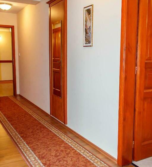 Номер Стандарт, Pannon Hotel Bejelentkezés 20 óráig, Check In Until 20 O Clock, Einchecken Bis 20 Uhr