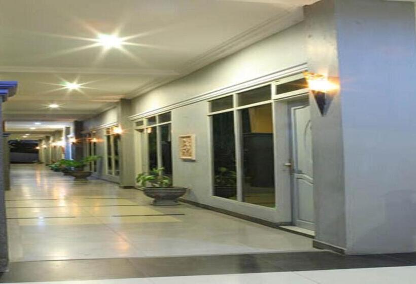 سوییت, Jazz Hotel Palu