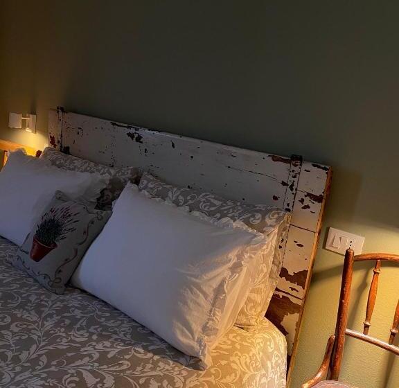 اتاق استاندارد, B&b Antico Fienile