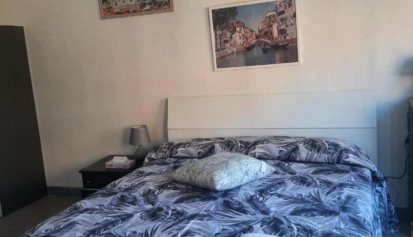 חדר סטנדרט, Corneliaguesthouse