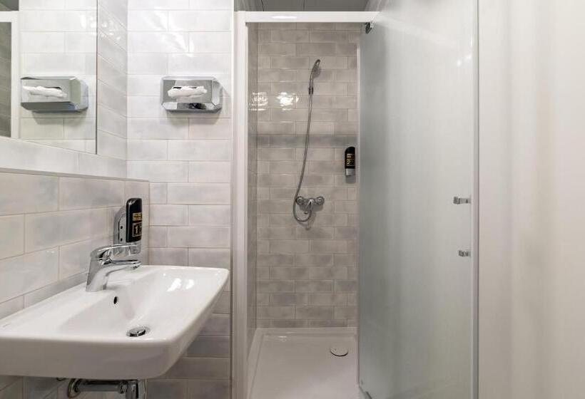 Camera Standard, A&o Hostel Firenze Campo Di Marte