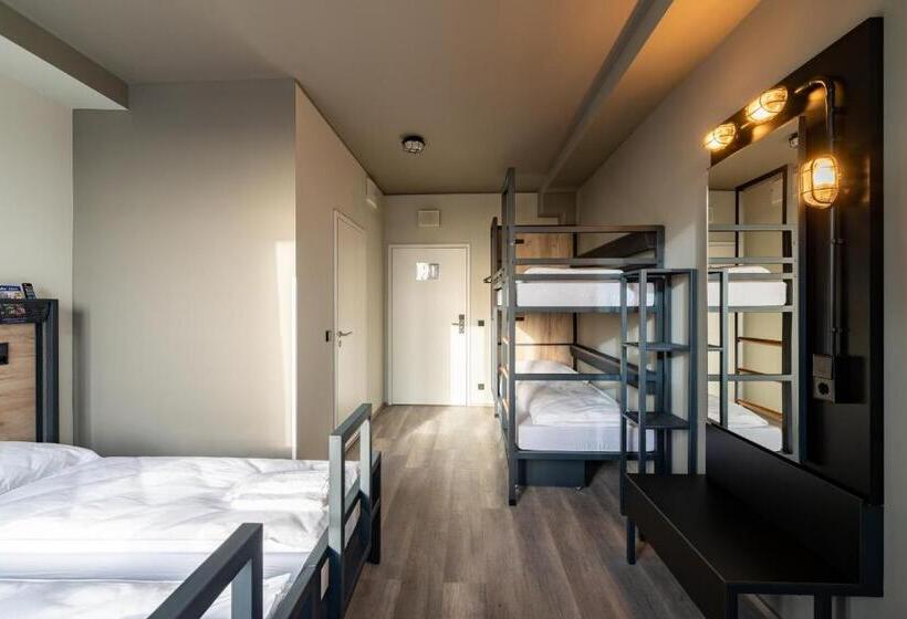 Camera Tripla Standard, A&o Hostel Firenze Campo Di Marte