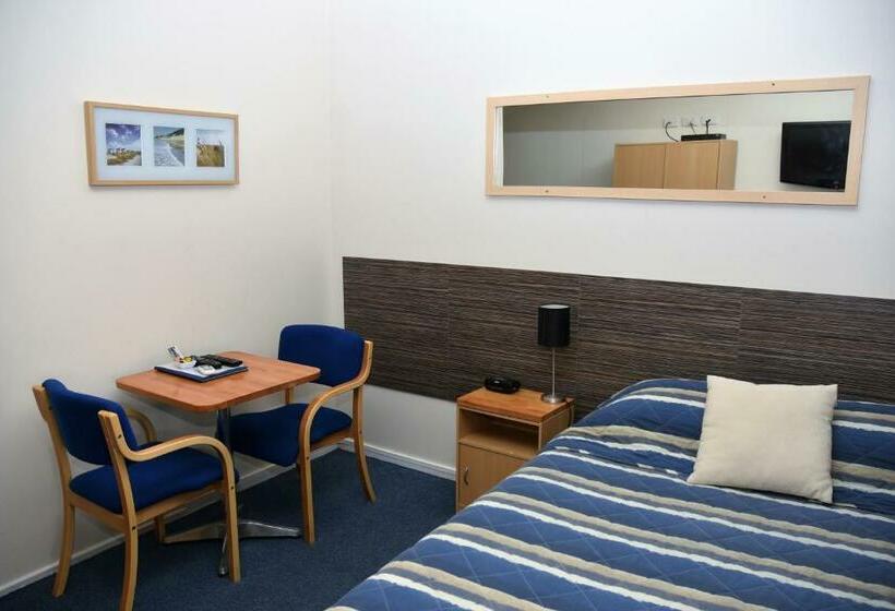 Номер Стандартный Кровать Куин, Chinchilla Motel