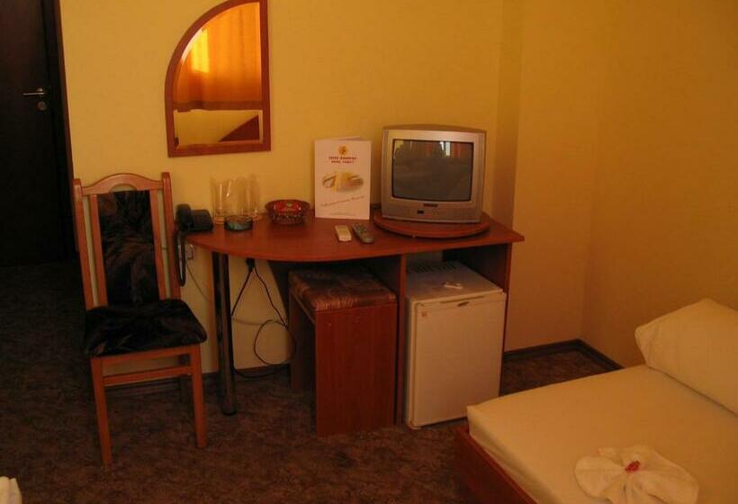 스탠다드 룸, Family Hotel Familya