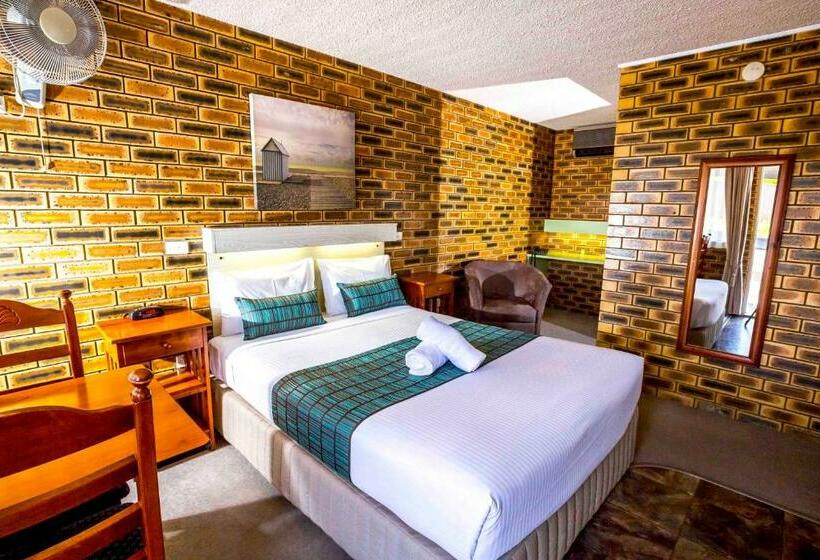 Номер Стандарт, Apple & Grape Motel