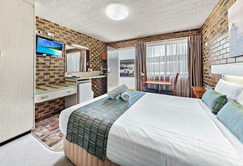 Номер Стандарт, Apple & Grape Motel