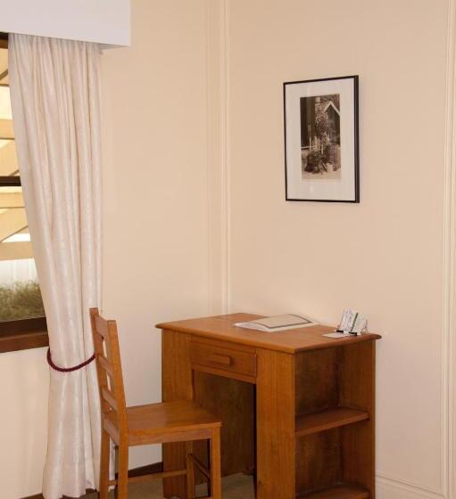 Номер Стандарт, Bathurst Heights Bed & Breakfast