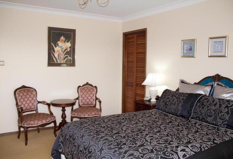 Номер Deluxe с Балконом, Bathurst Heights Bed & Breakfast