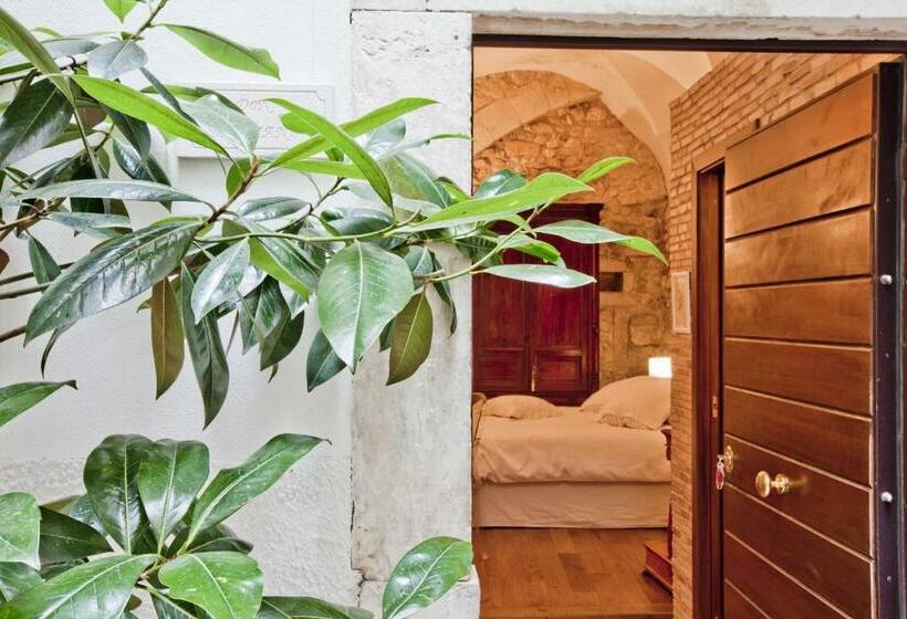 اتاق استاندارد, B&b Il Marchese Del Grillo