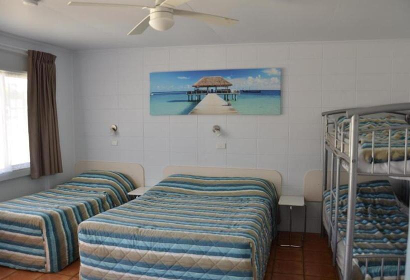 Семейный Номер, Sunburst Motel
