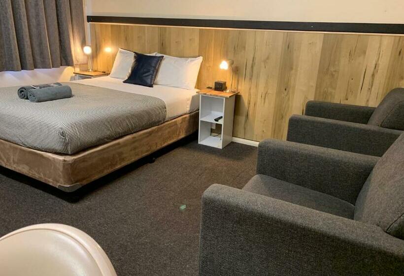 Номер Deluxe, Wattle Tree Motel
