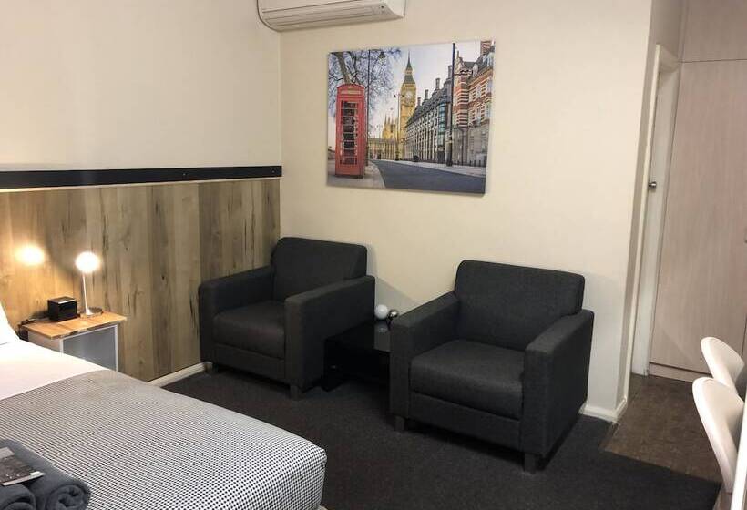 Номер Deluxe, Wattle Tree Motel