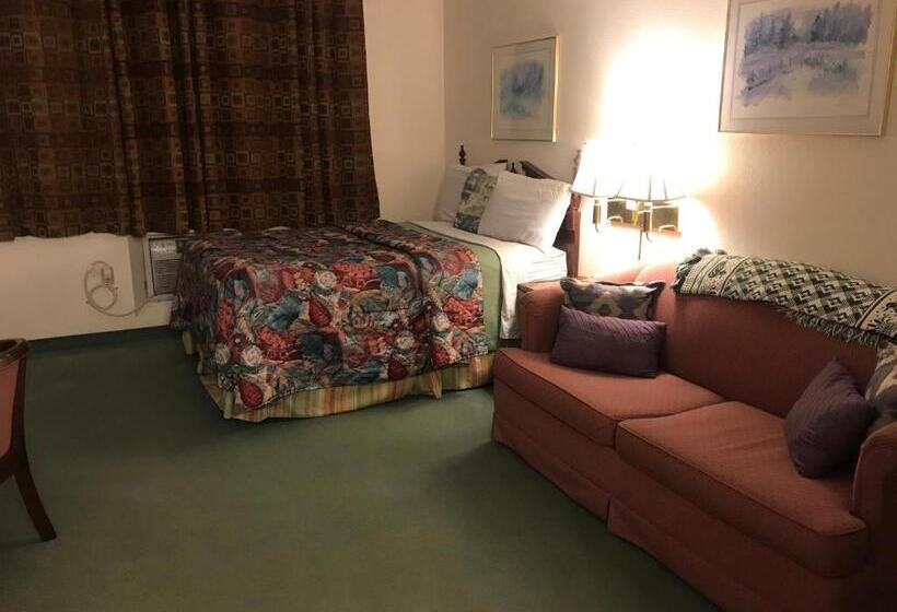 Номер Стандарт Индивидуальный, Country Lodge Inn