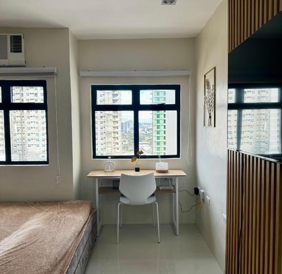디럭스 스튜디오, Dont Book This Property