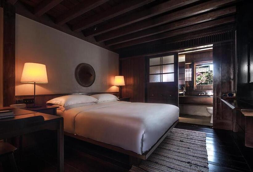 Номер Superior, Lijiang Ancient City Anyu