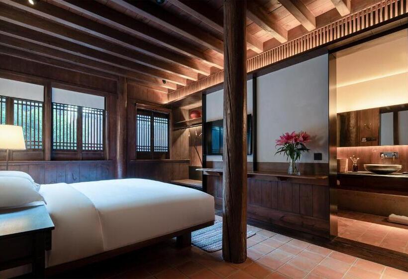 Номер Deluxe, Lijiang Ancient City Anyu