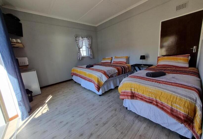 Семейный Номер, Courageous Self Catering Accommodation